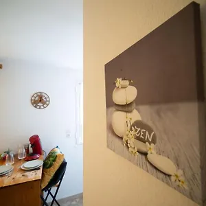 Fully Equipped Ideal For 2 People Appartement Marseille