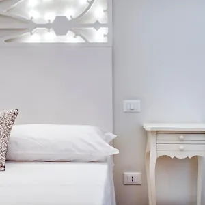 Couette-café Vittoria Luxury House, Lecce